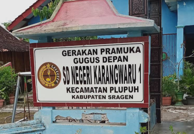 Sampul SDN 1 Karangwaru